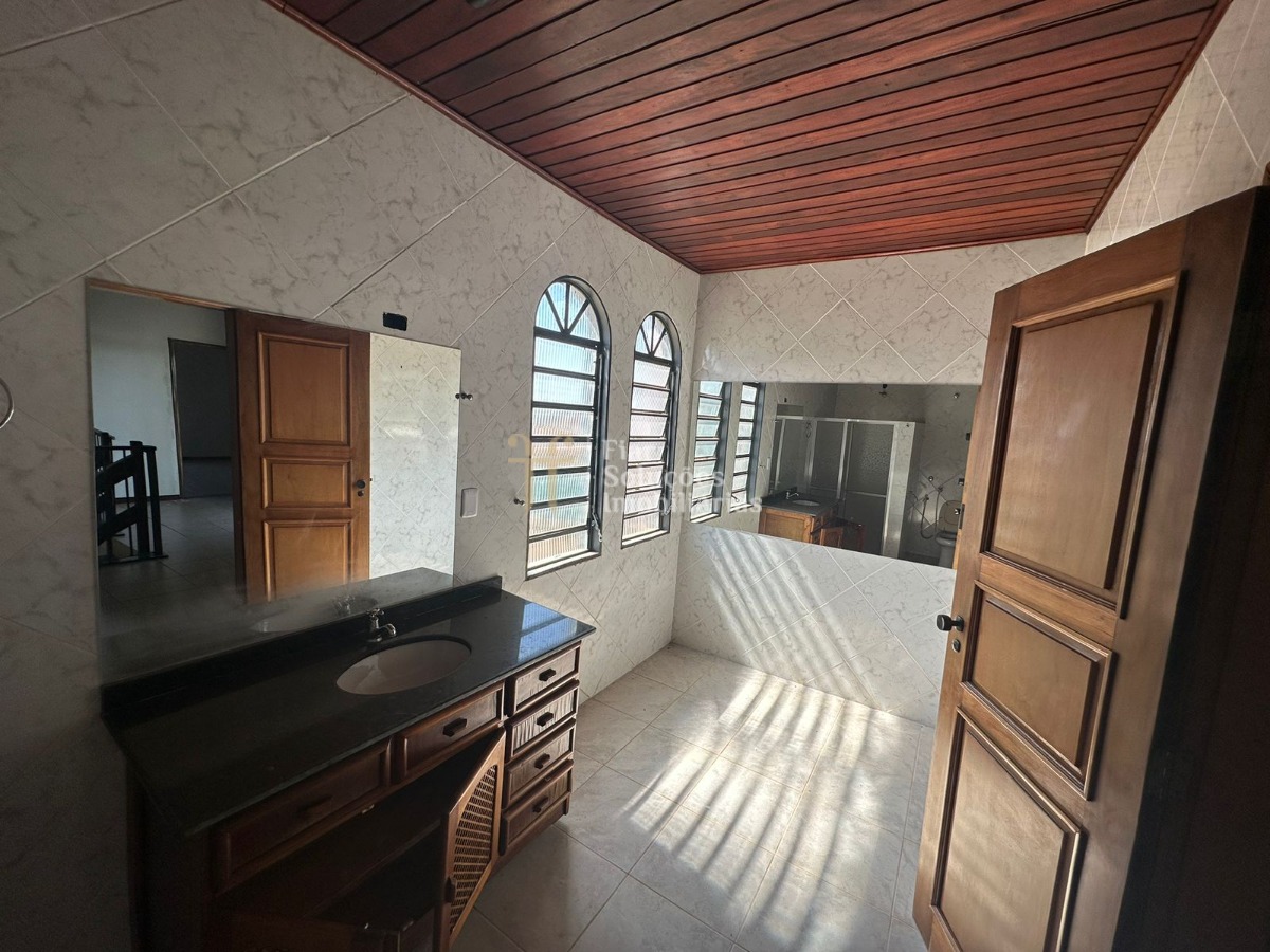 Sobrado à venda com 5 quartos, 630m² - Foto 14