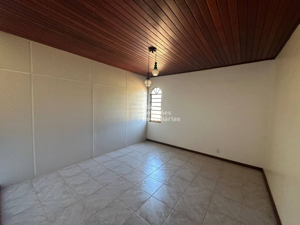 Sobrado à venda com 5 quartos, 630m² - Foto 13