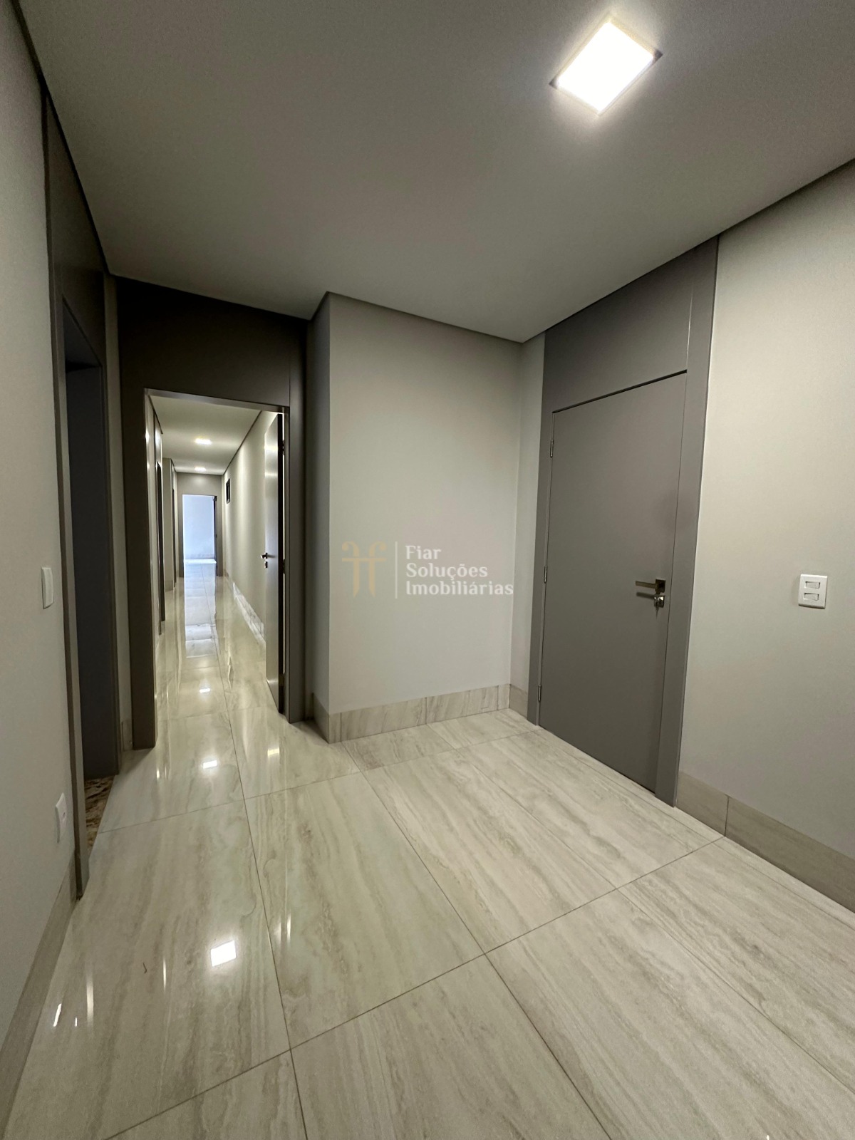 Sobrado à venda com 5 quartos, 347m² - Foto 9