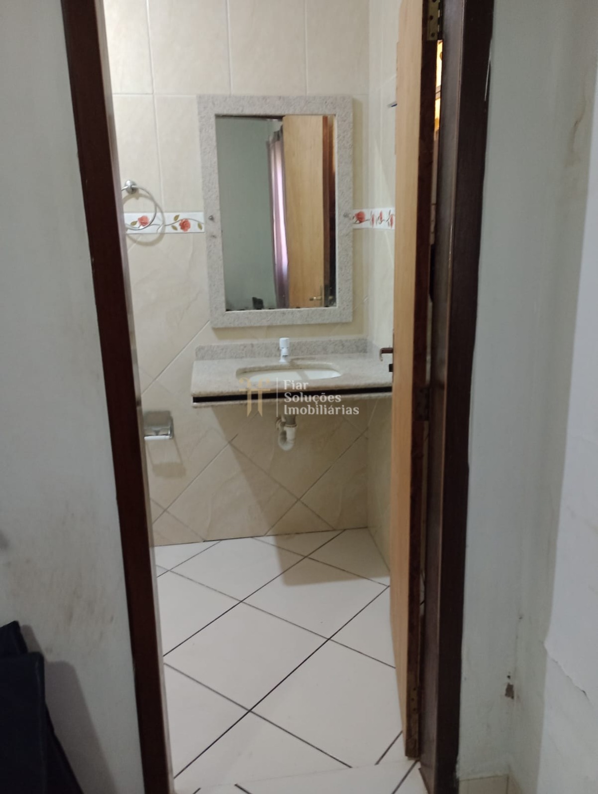 Casa à venda com 3 quartos, 200m² - Foto 8