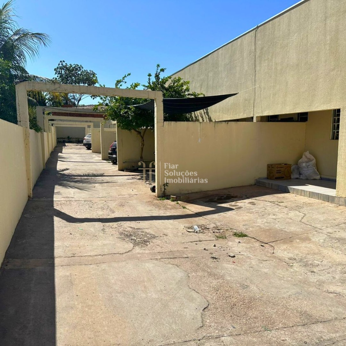 Kitnet e Studio à venda com 12 quartos, 320m² - Foto 8