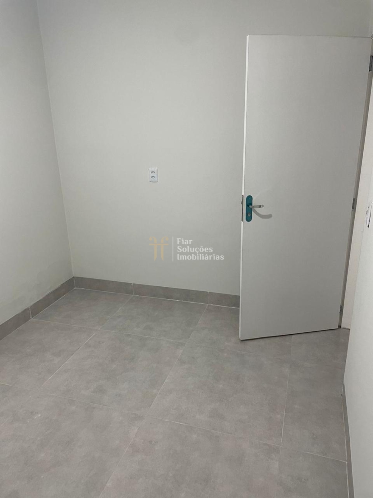 Casa à venda com 2 quartos, 120m² - Foto 7