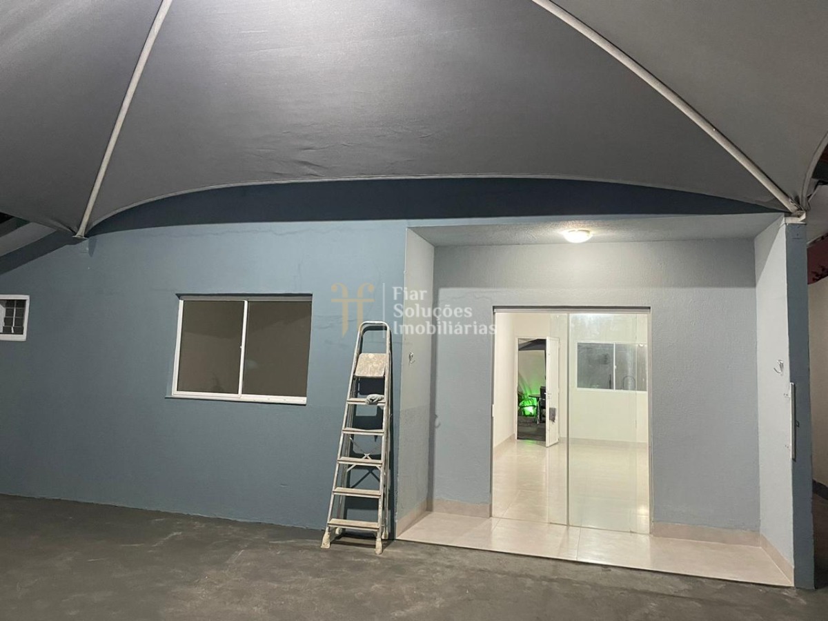 Casa à venda com 2 quartos, 120m² - Foto 3