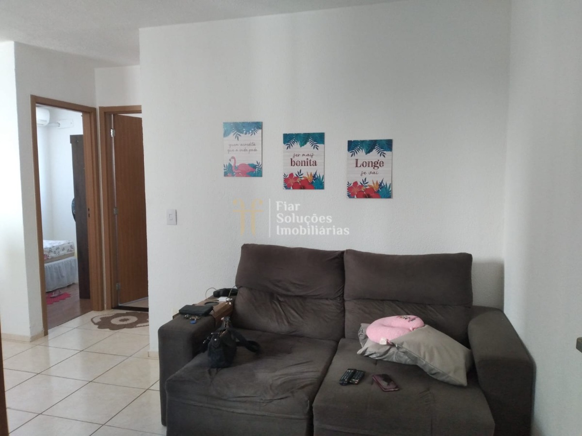 Apartamento à venda e aluguel com 2 quartos, 40m² - Foto 1