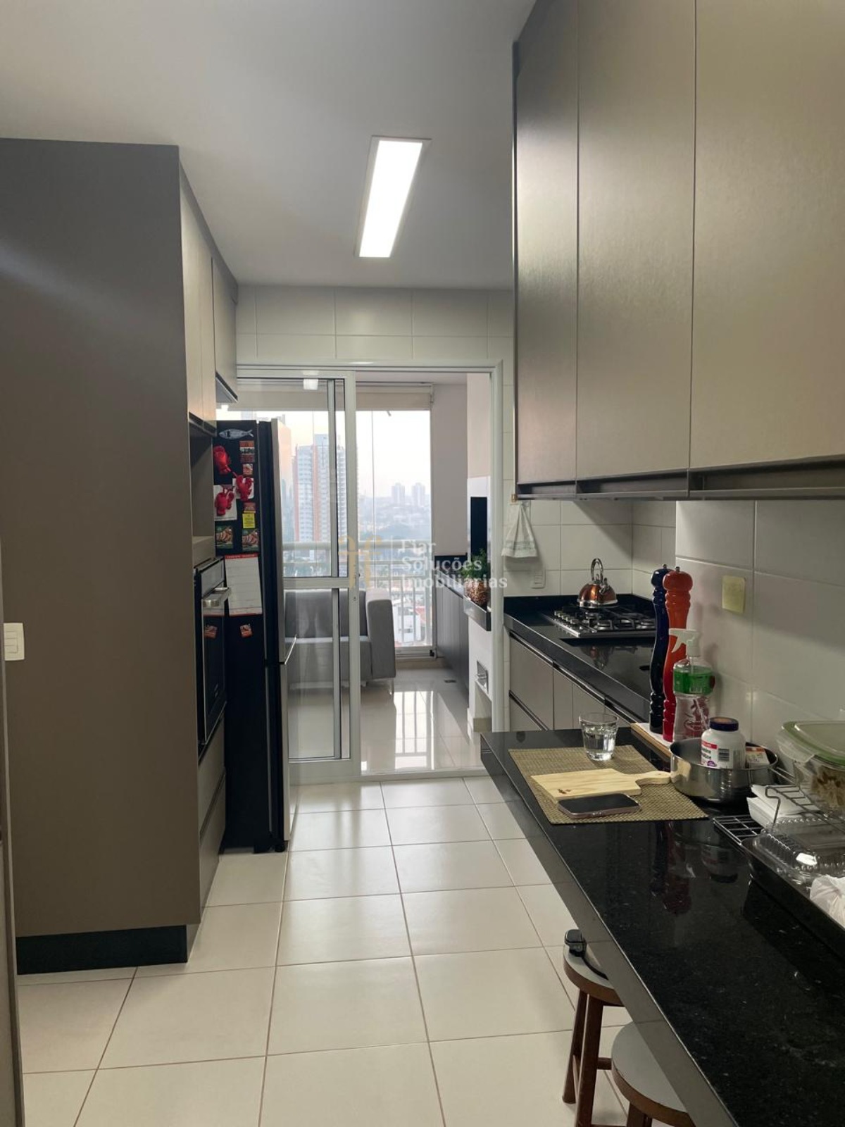 Apartamento à venda com 3 quartos, 179m² - Foto 7