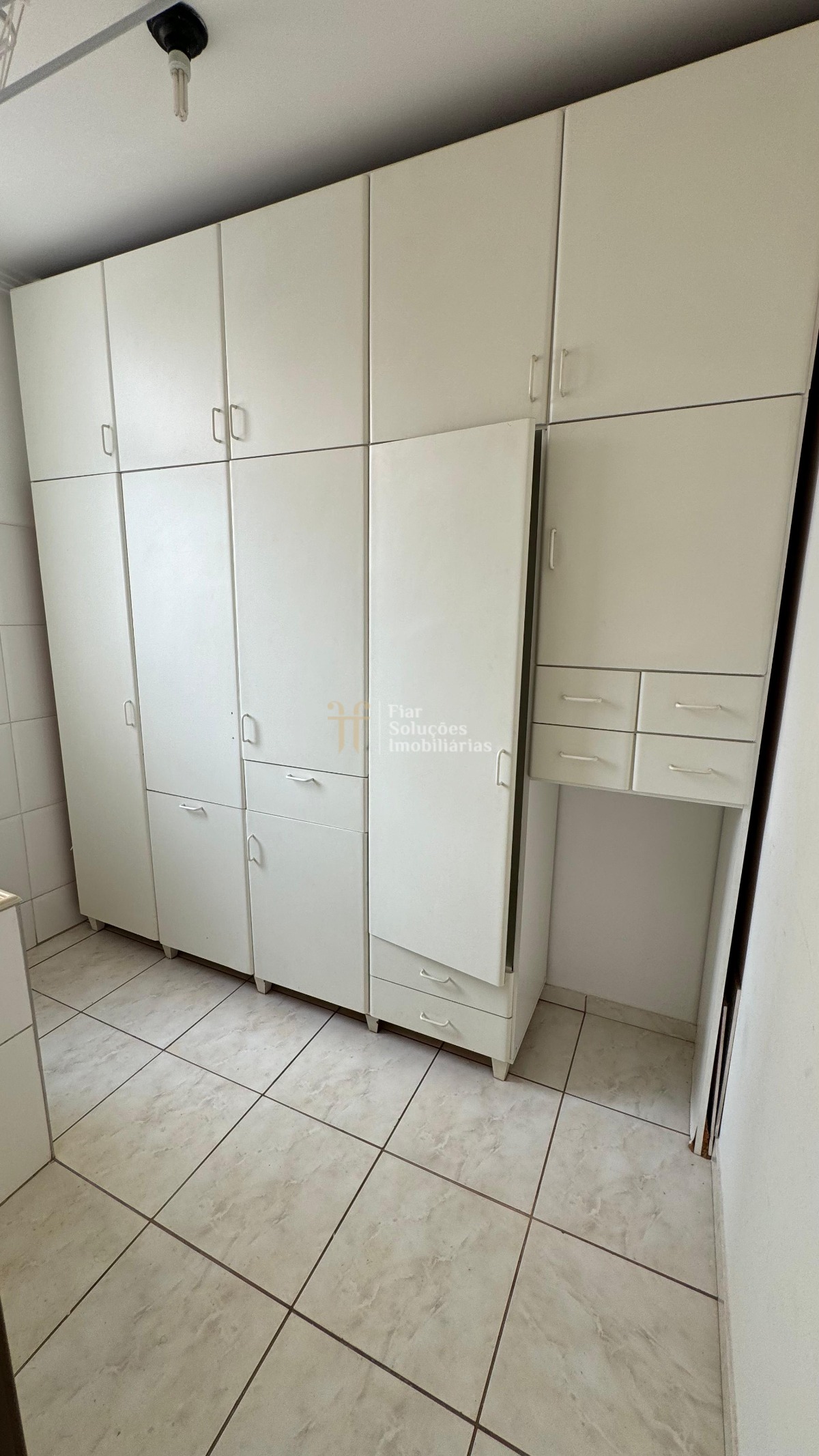 Apartamento à venda com 3 quartos, 144m² - Foto 16