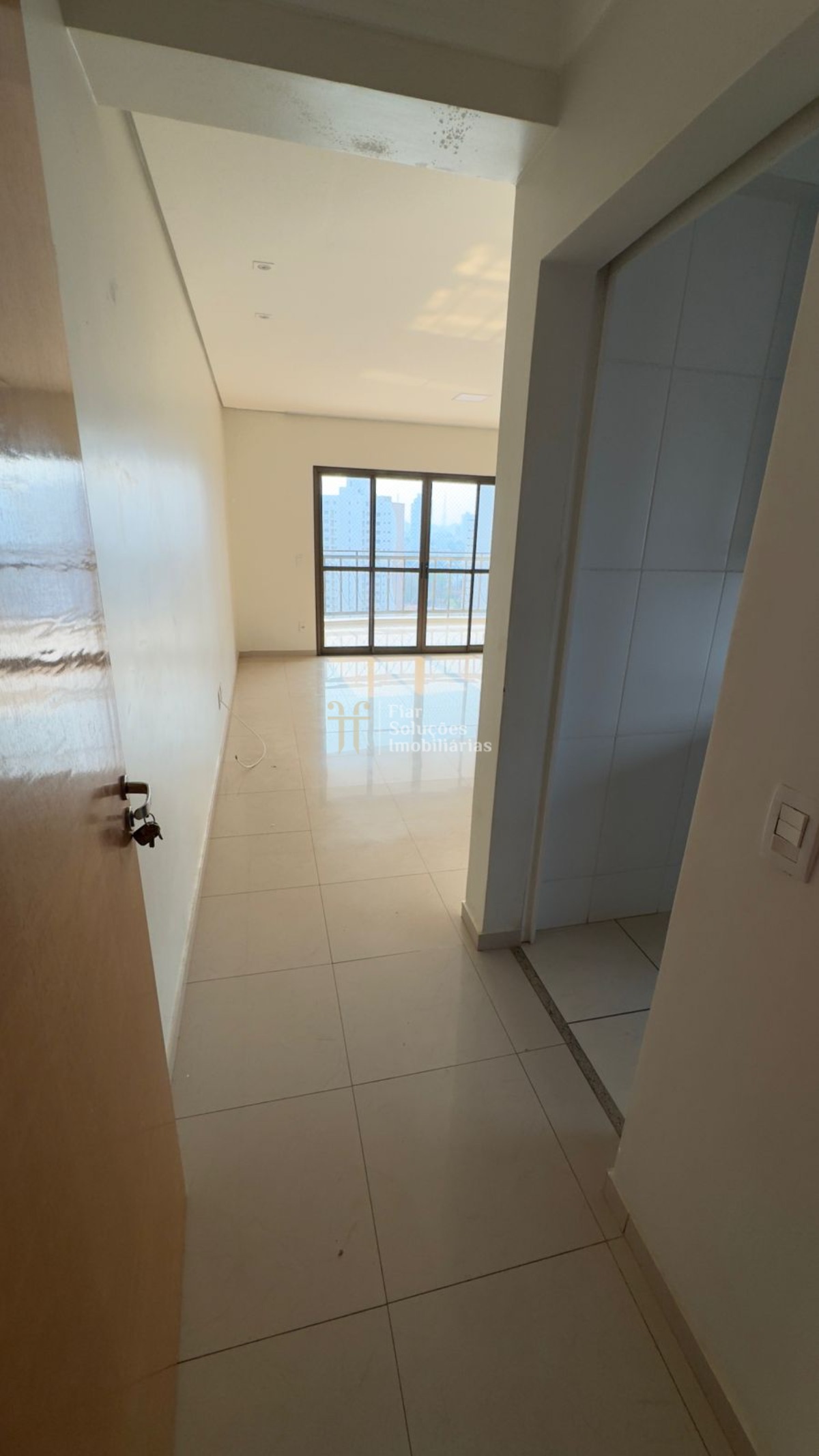 Apartamento à venda e aluguel com 3 quartos, 125m² - Foto 2