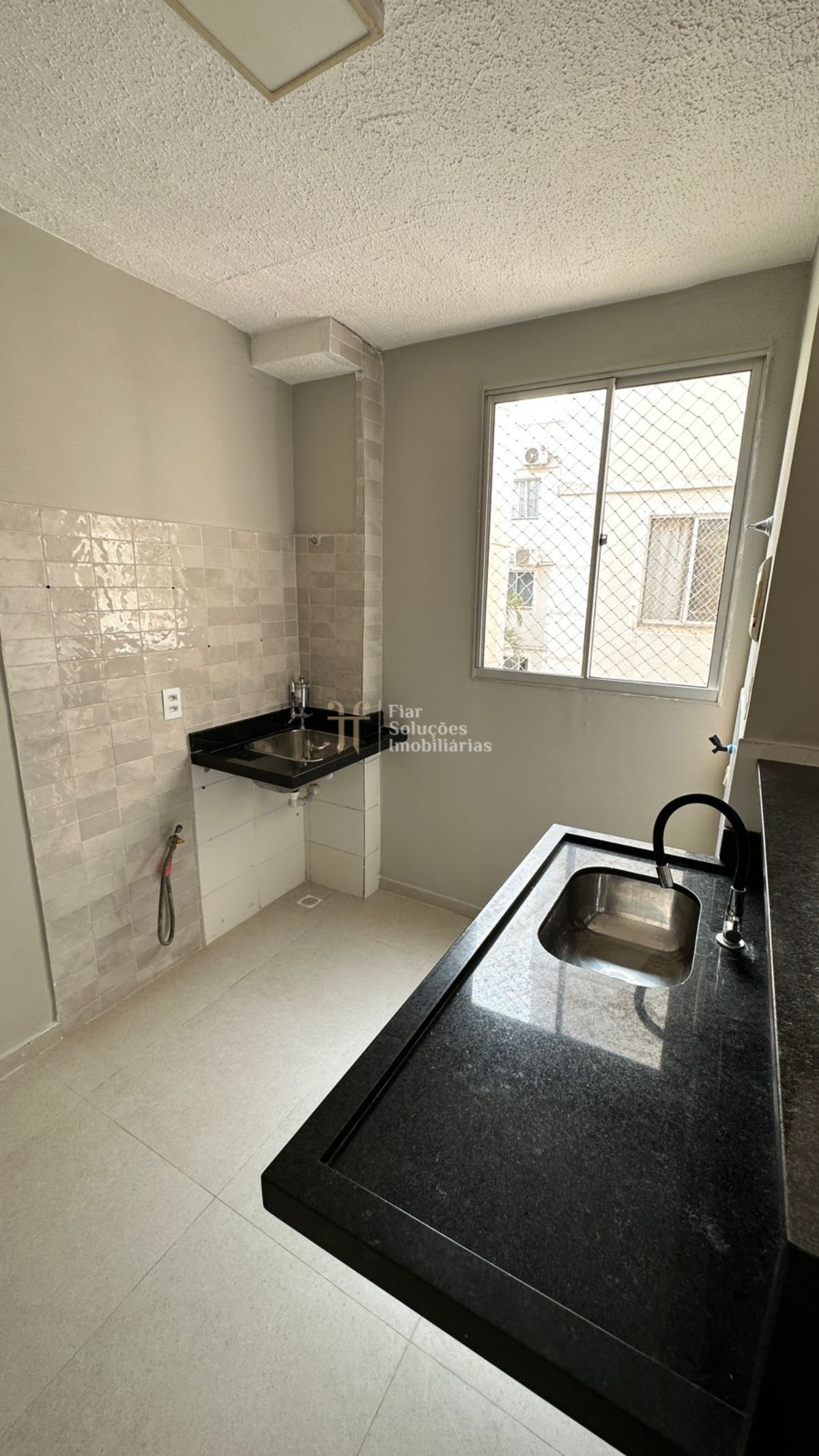 Apartamento à venda com 2 quartos, 42m² - Foto 3