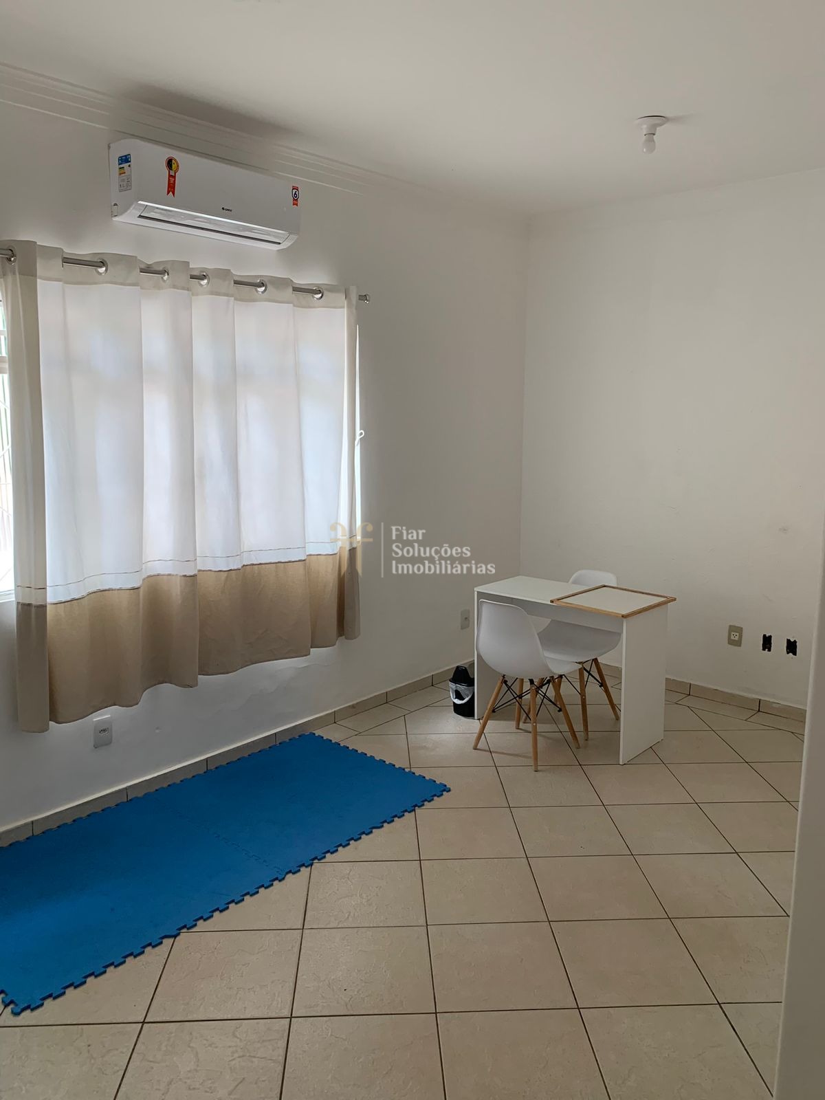 Casa à venda e aluguel com 2 quartos, 350m² - Foto 9