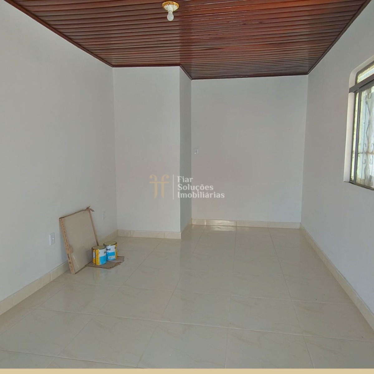 Casa para alugar com 2 quartos, 170m² - Foto 2