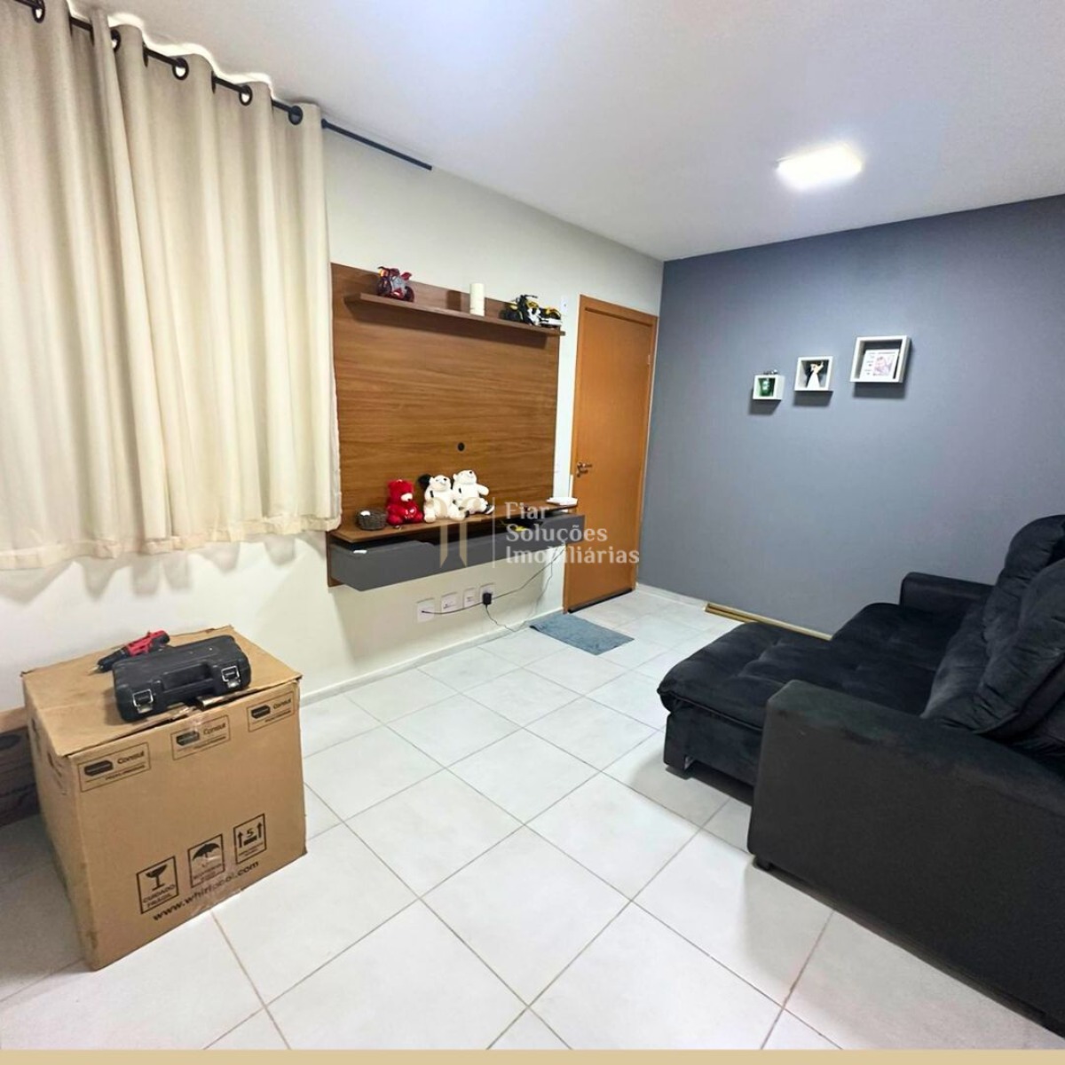 Apartamento à venda com 2 quartos, 44m² - Foto 1