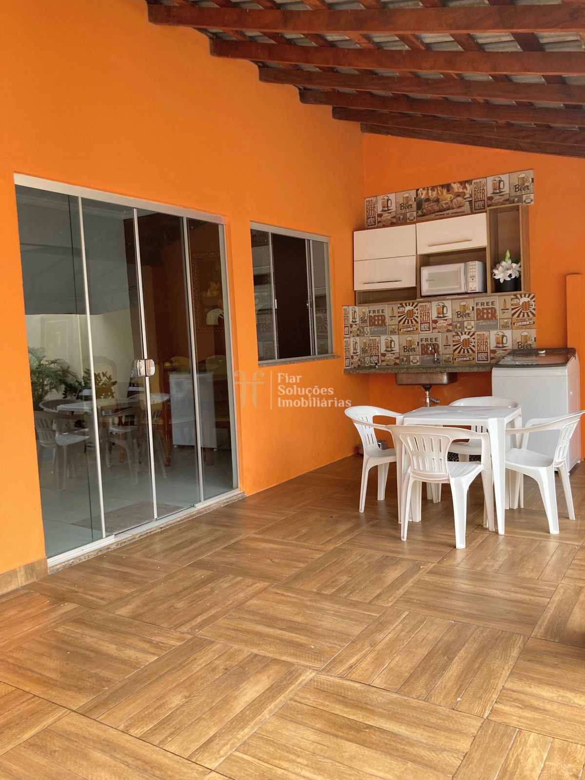 Casa à venda com 3 quartos, 200m² - Foto 12