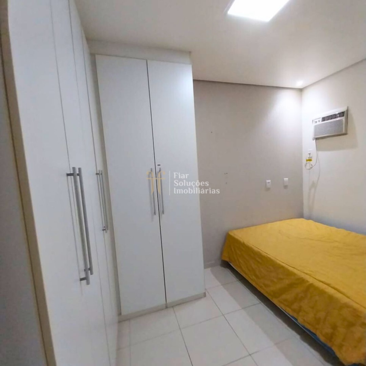 Apartamento à venda com 2 quartos, 70m² - Foto 8