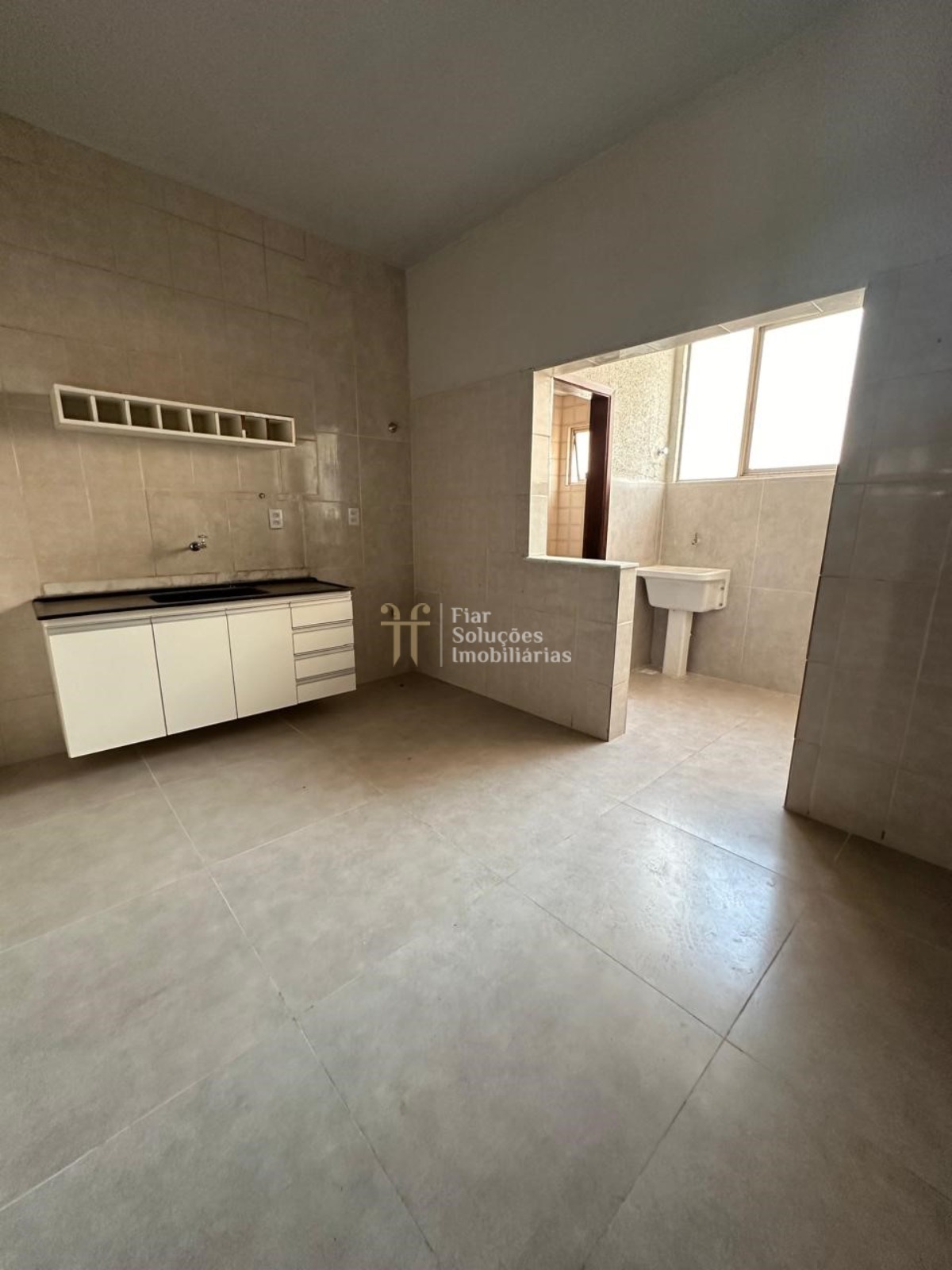 Apartamento para alugar com 3 quartos, 98m² - Foto 7