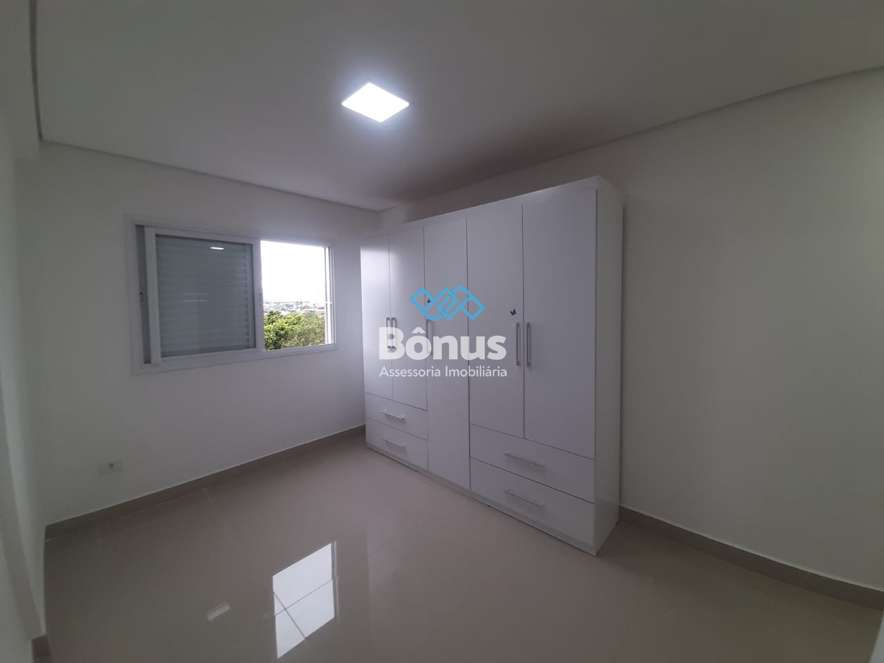 Apartamento à venda com 3 quartos, 137m² - Foto 26