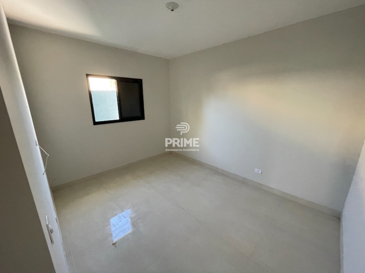 Casa à venda com 2 quartos, 65m² - Foto 13