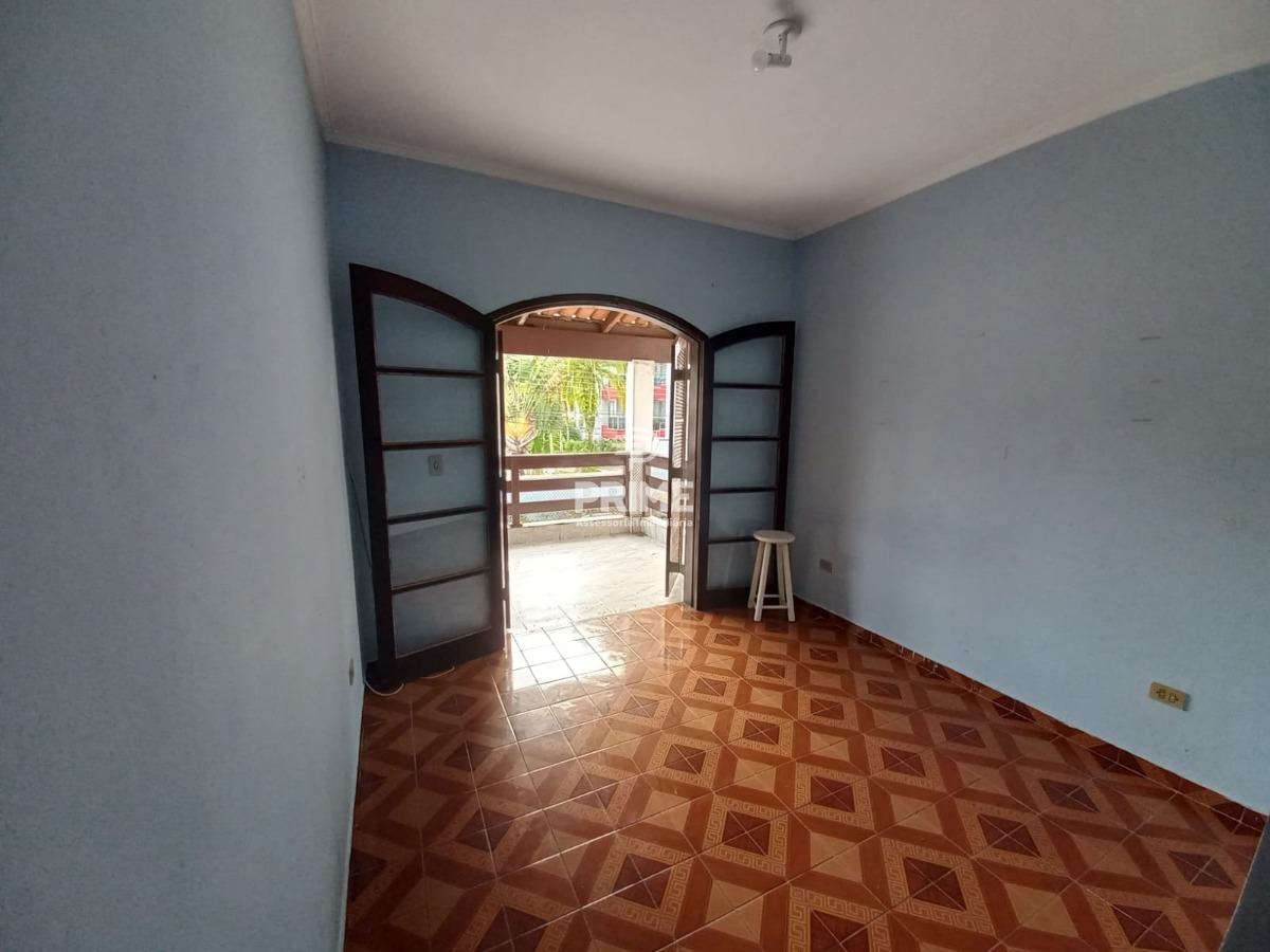 Casa à venda com 10 quartos, 418m² - Foto 18