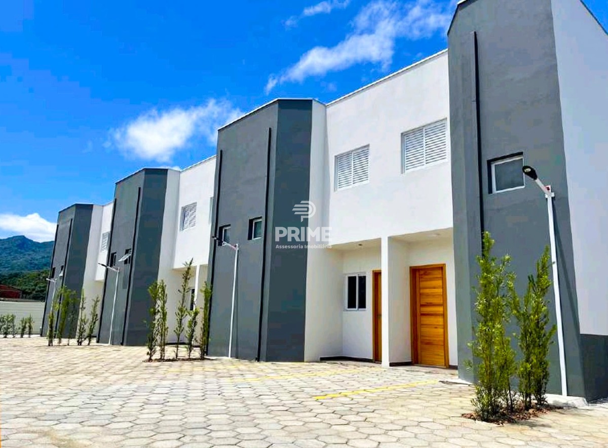 Sobrado à venda com 2 quartos, 85m² - Foto 1