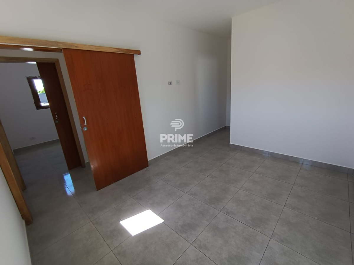 Casa à venda com 2 quartos, 68m² - Foto 18