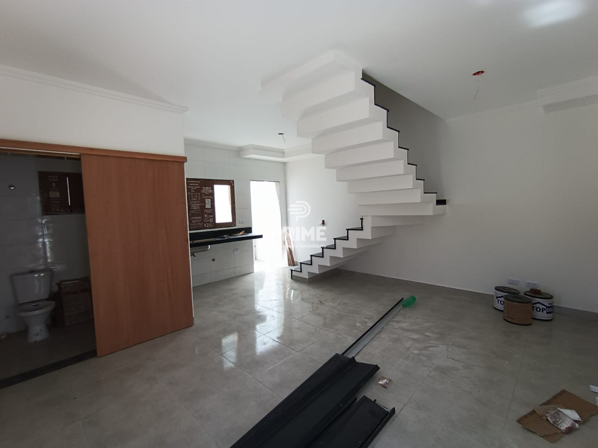 Casa à venda com 2 quartos, 68m² - Foto 9