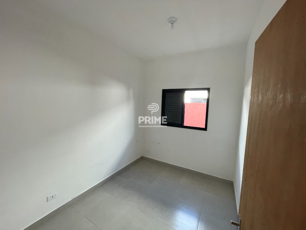 Casa à venda com 3 quartos, 80m² - Foto 12