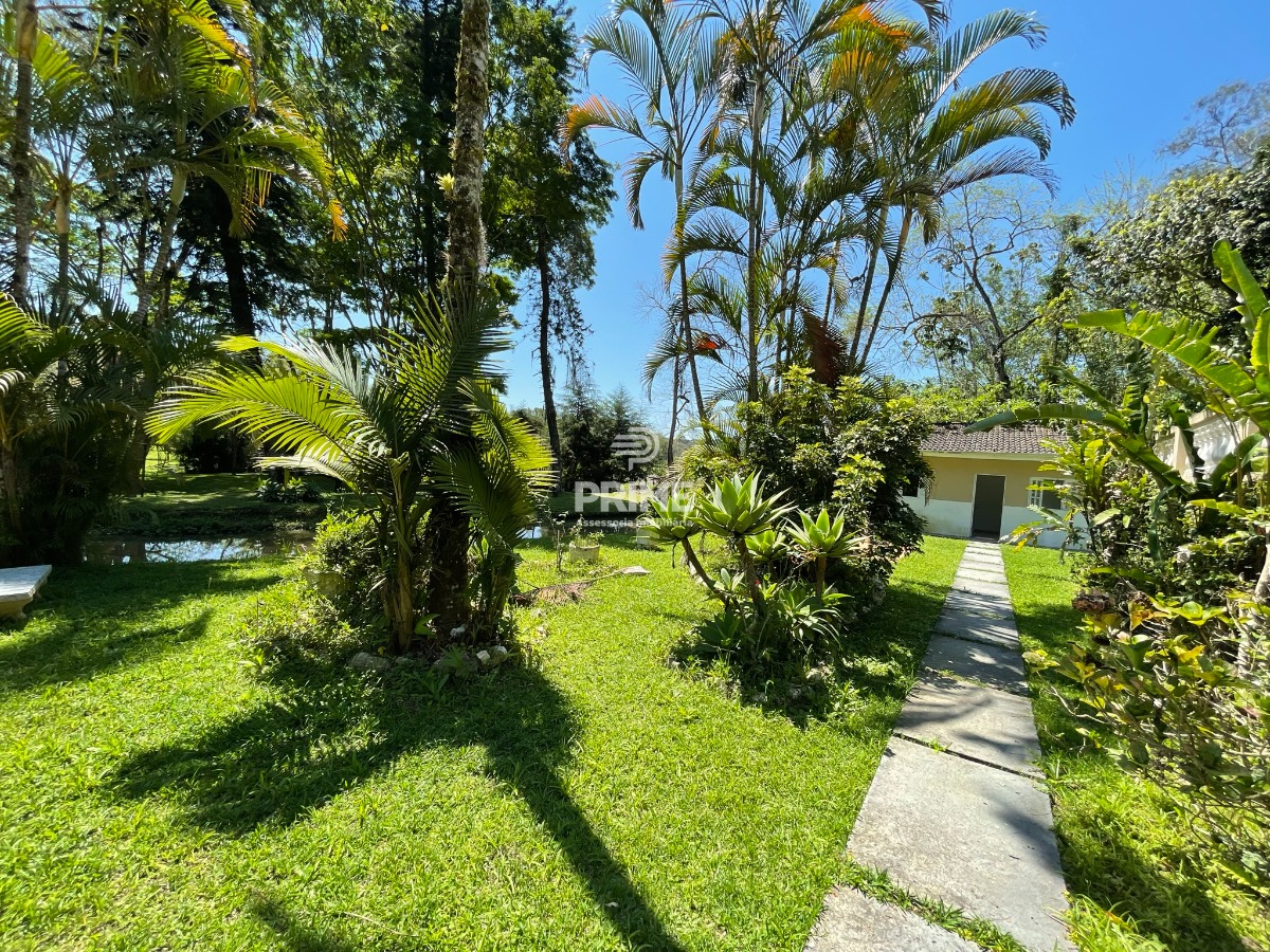 Fazenda à venda com 5 quartos, 300m² - Foto 15