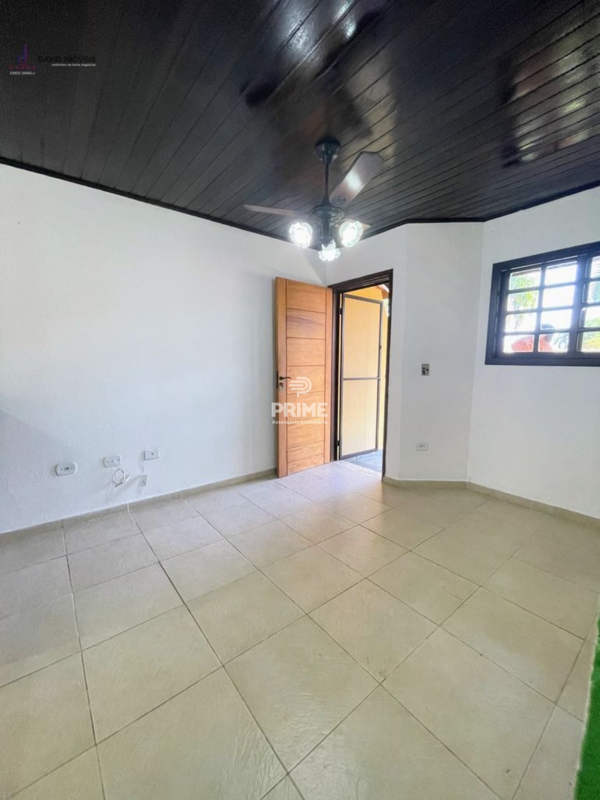 Casa à venda com 2 quartos, 63m² - Foto 5