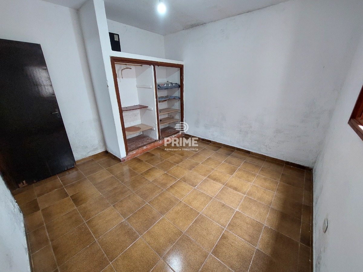 Casa à venda com 2 quartos, 70m² - Foto 16