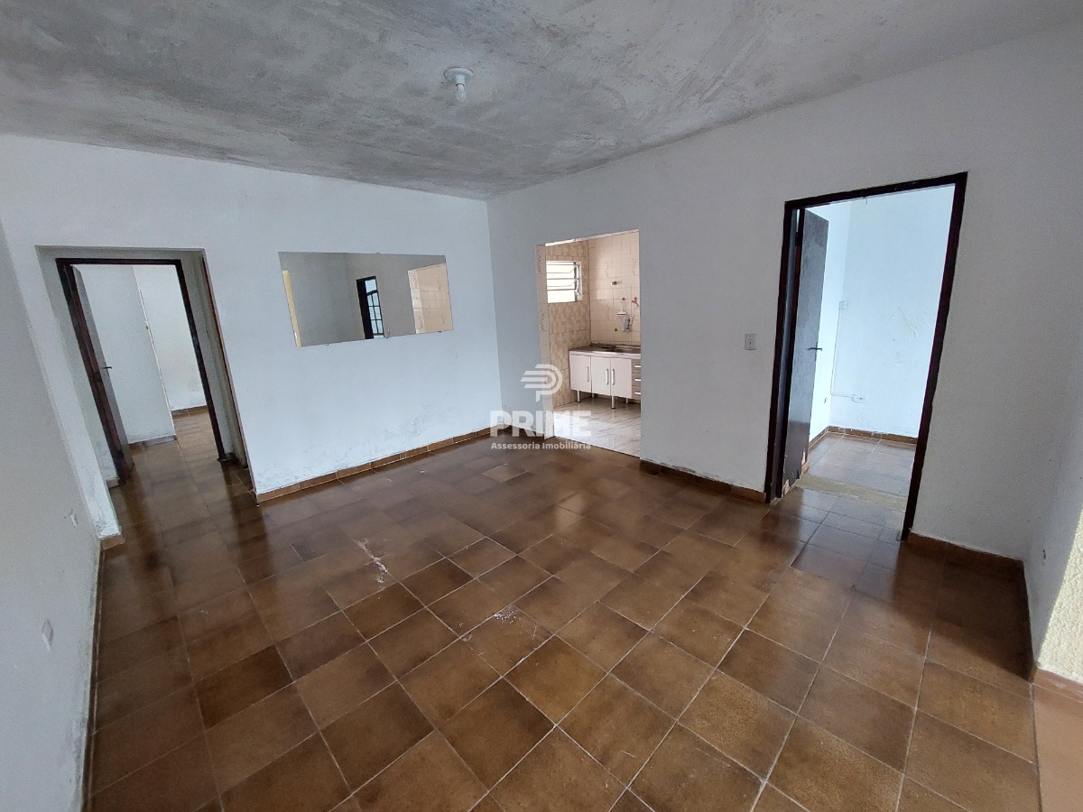 Casa à venda com 2 quartos, 70m² - Foto 5