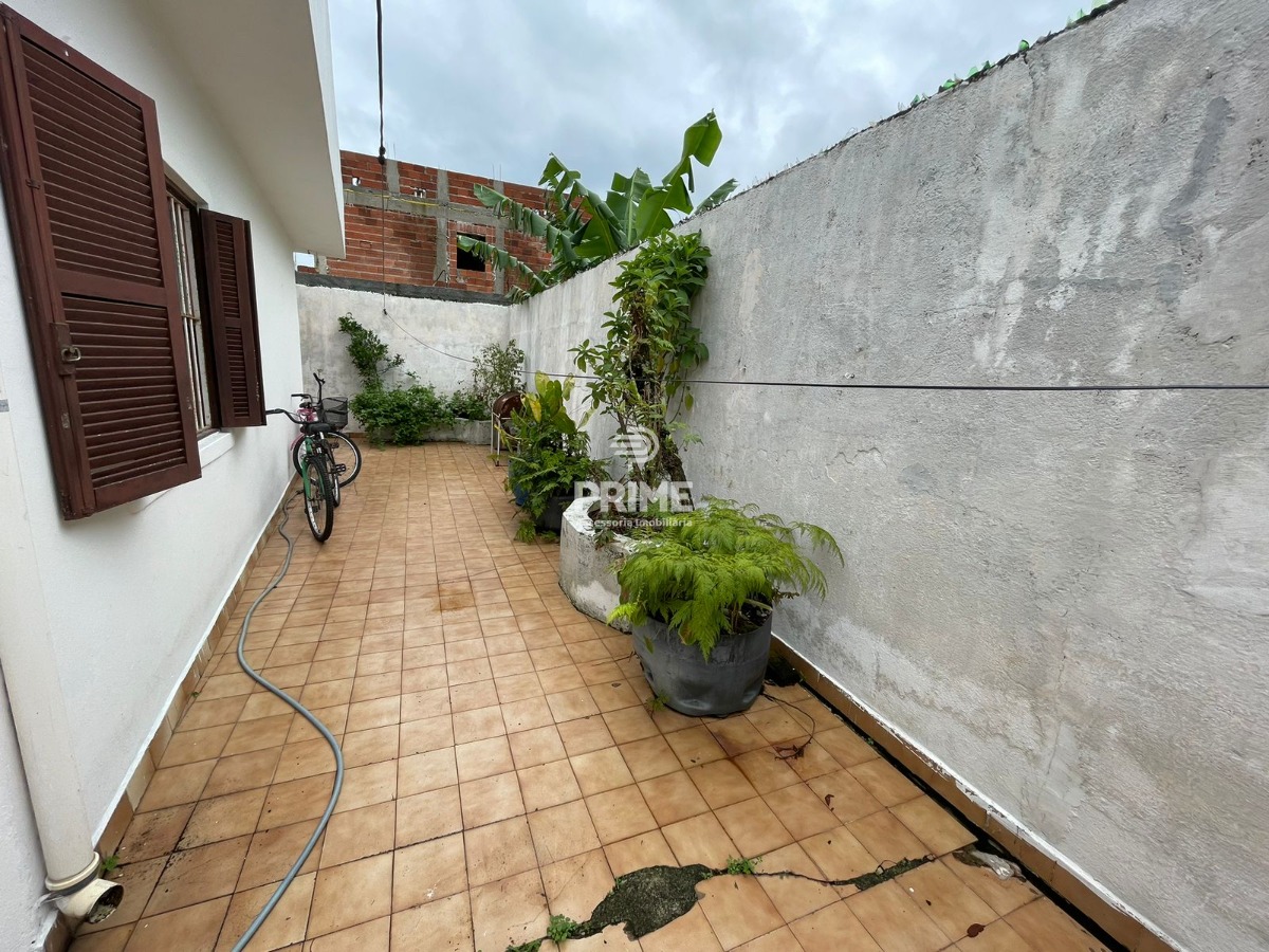 Casa à venda com 3 quartos, 148m² - Foto 16