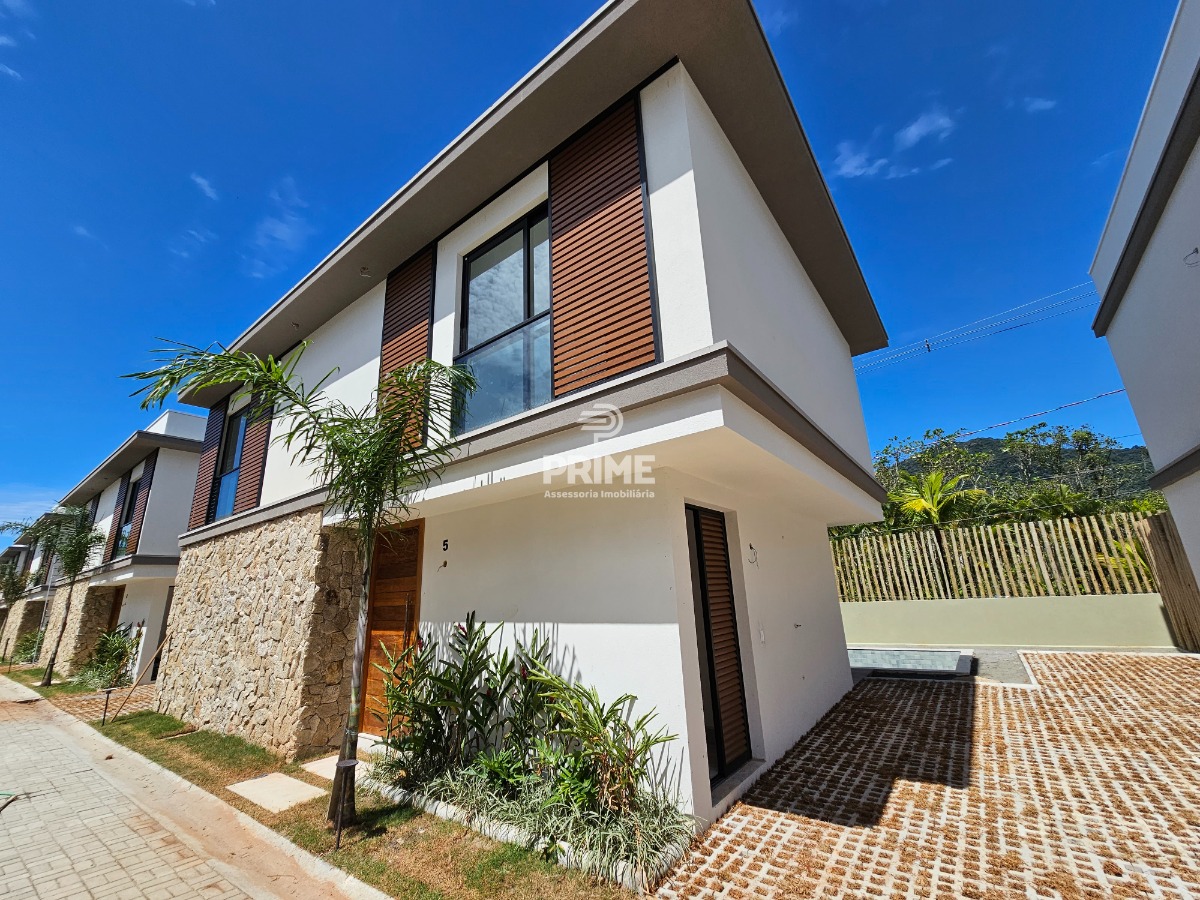 Sobrado à venda com 3 quartos, 194m² - Foto 2