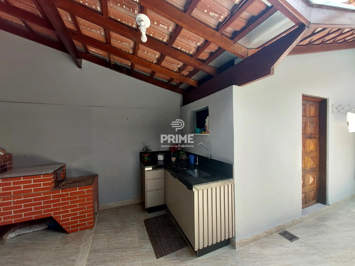 Casa à venda com 3 quartos, 168m² - Foto 25