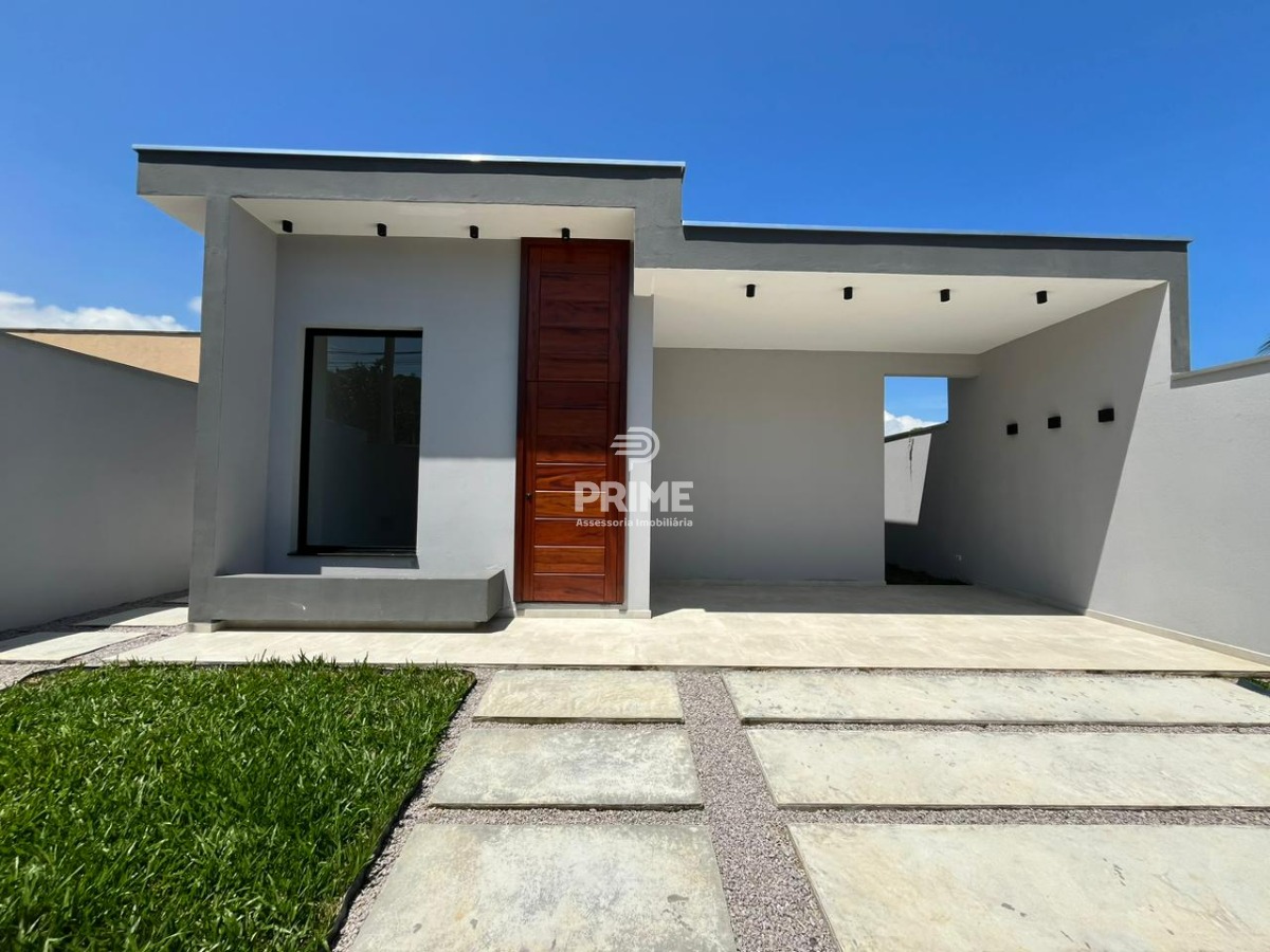 Casa à venda com 2 quartos, 128m² - Foto 1