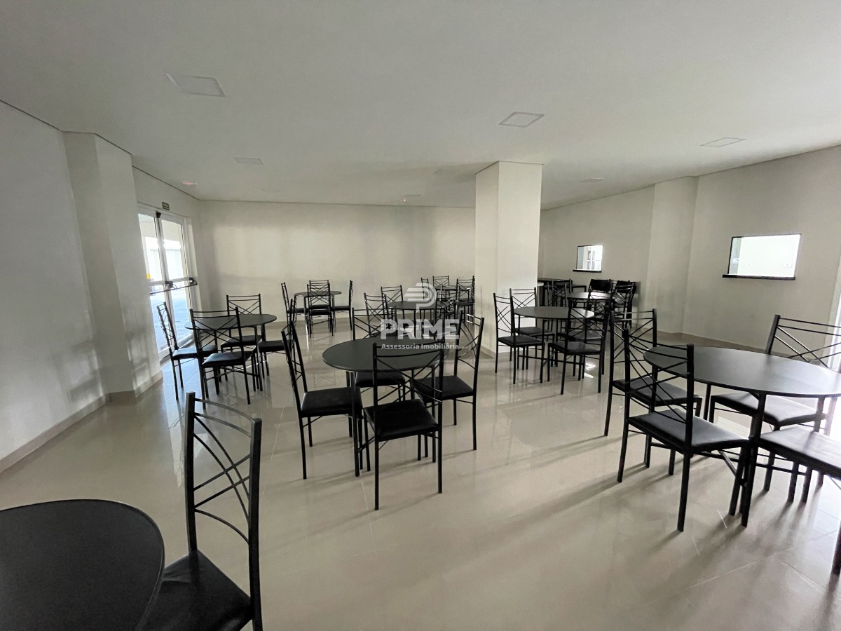 Apartamento à venda com 2 quartos, 80m² - Foto 23