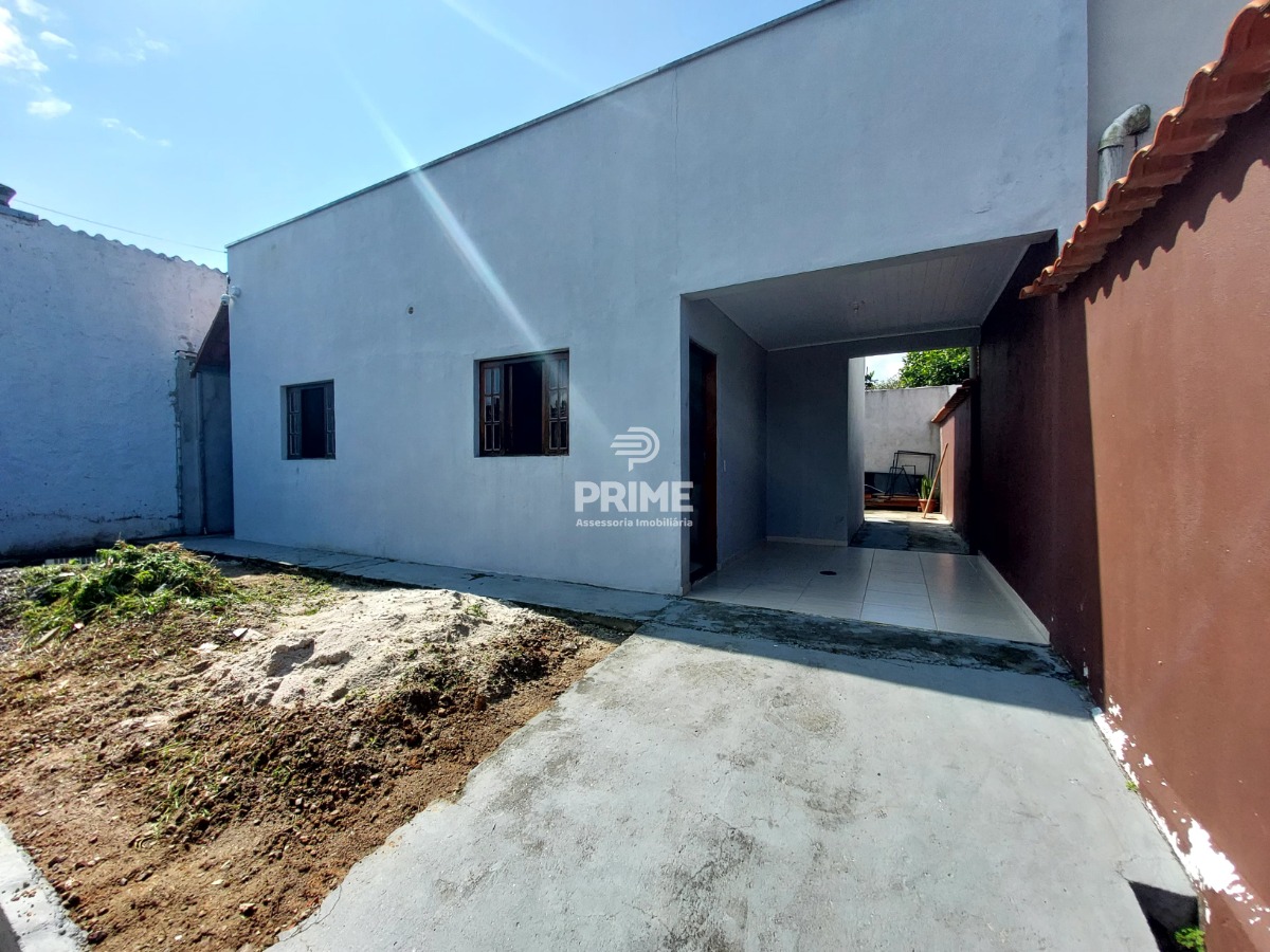 Casa à venda com 2 quartos, 43m² - Foto 1