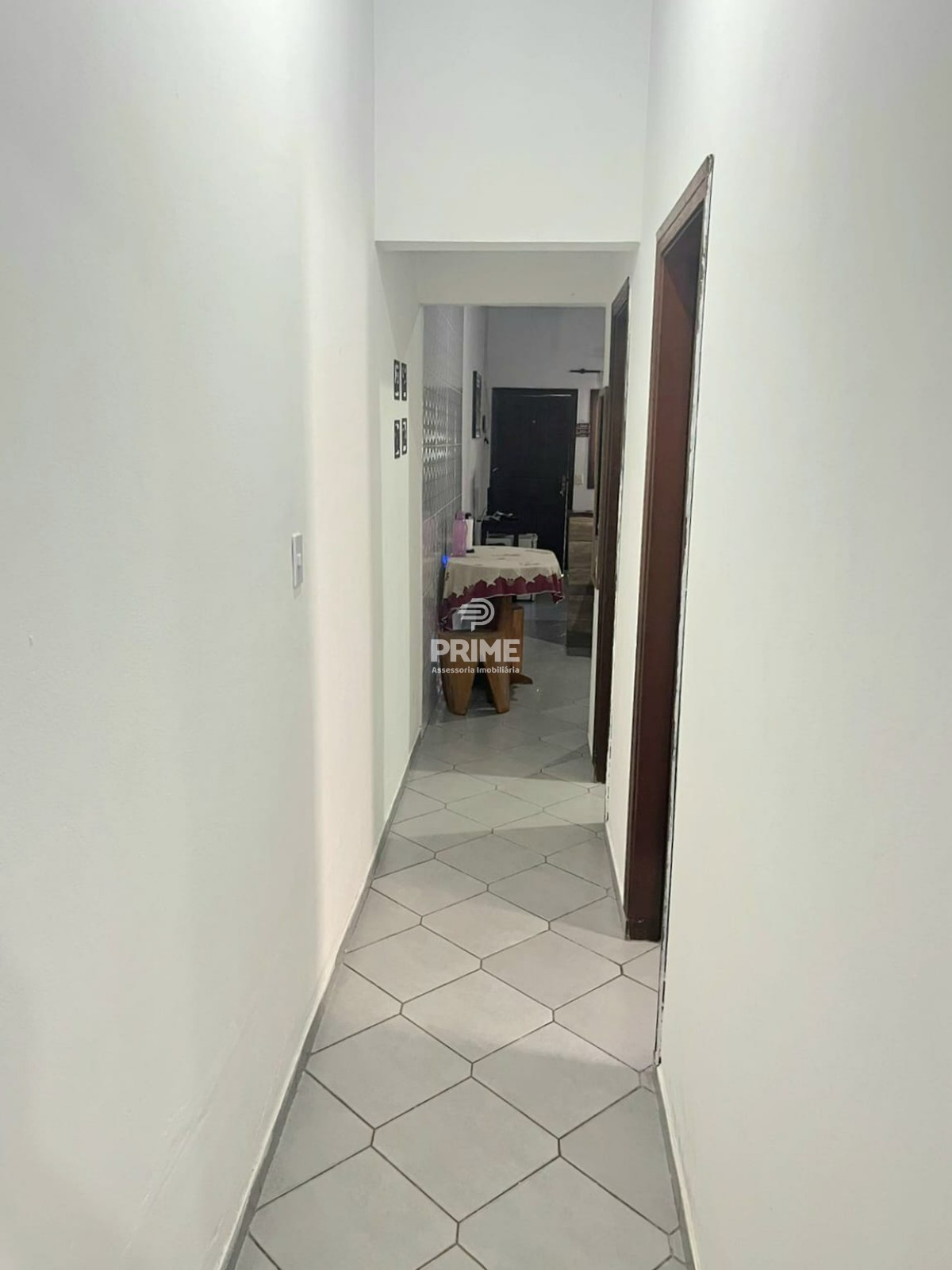 Casa à venda com 2 quartos, 90m² - Foto 6