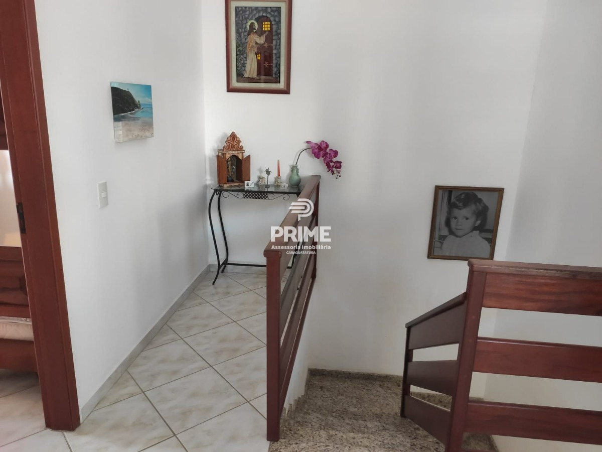 Casa à venda com 5 quartos, 250m² - Foto 16