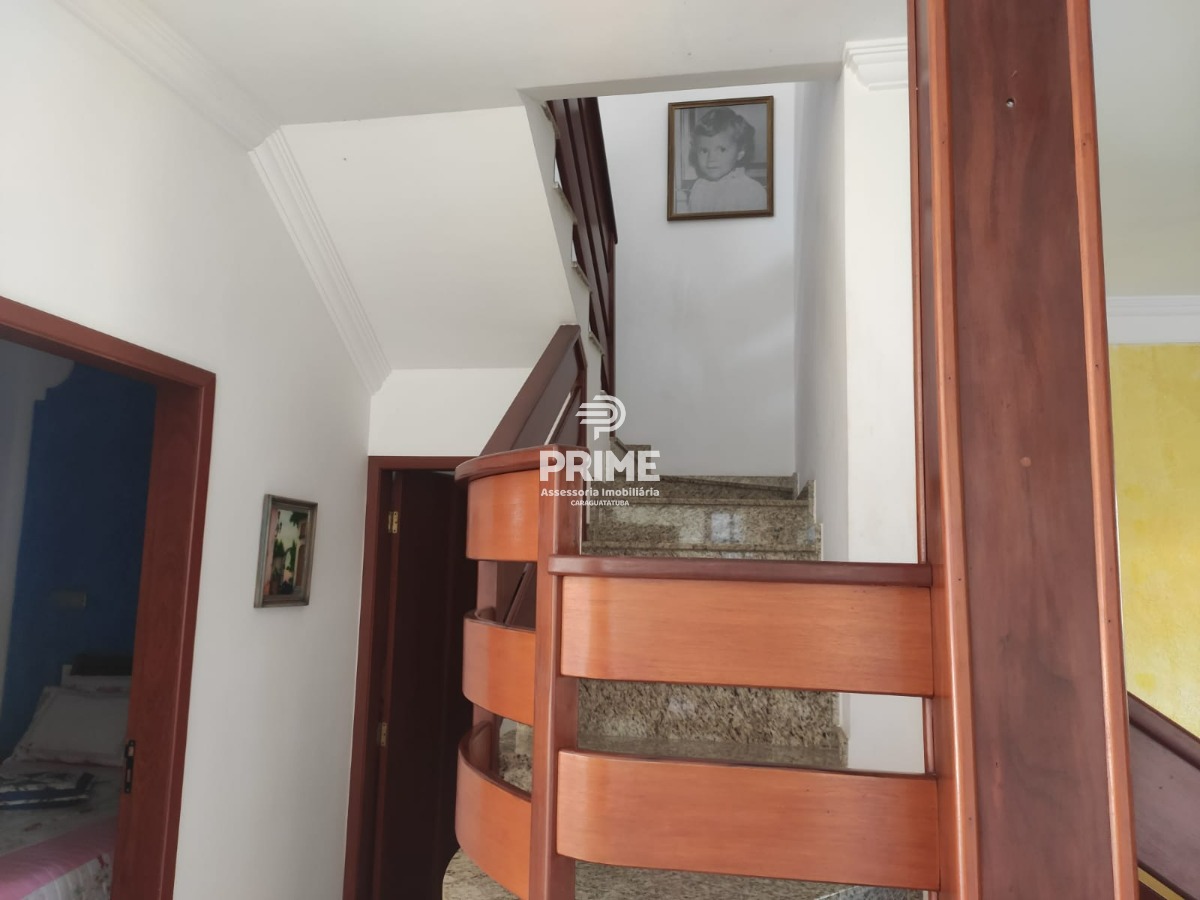 Casa à venda com 5 quartos, 250m² - Foto 15