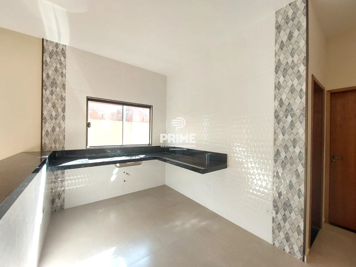 Casa à venda com 2 quartos, 64m² - Foto 4