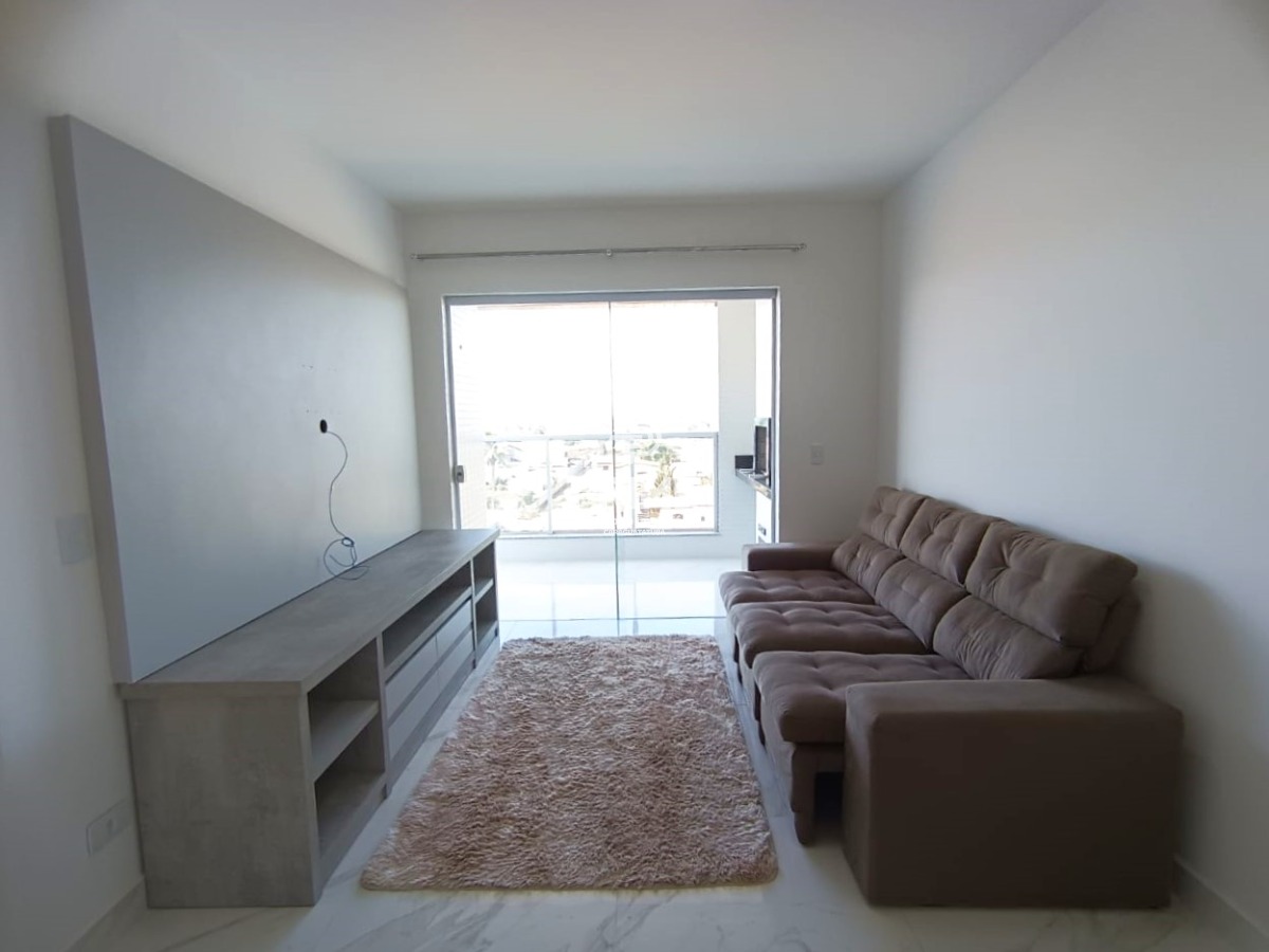 Apartamento à venda com 2 quartos, 74m² - Foto 3