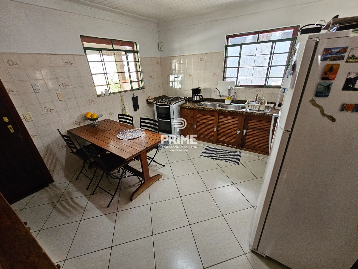 Casa à venda com 3 quartos, 162m² - Foto 11