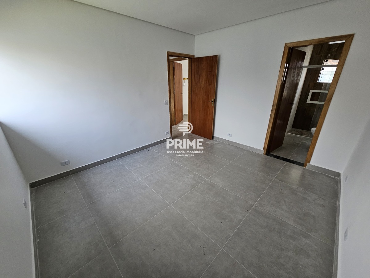 Casa à venda com 3 quartos, 70m² - Foto 13