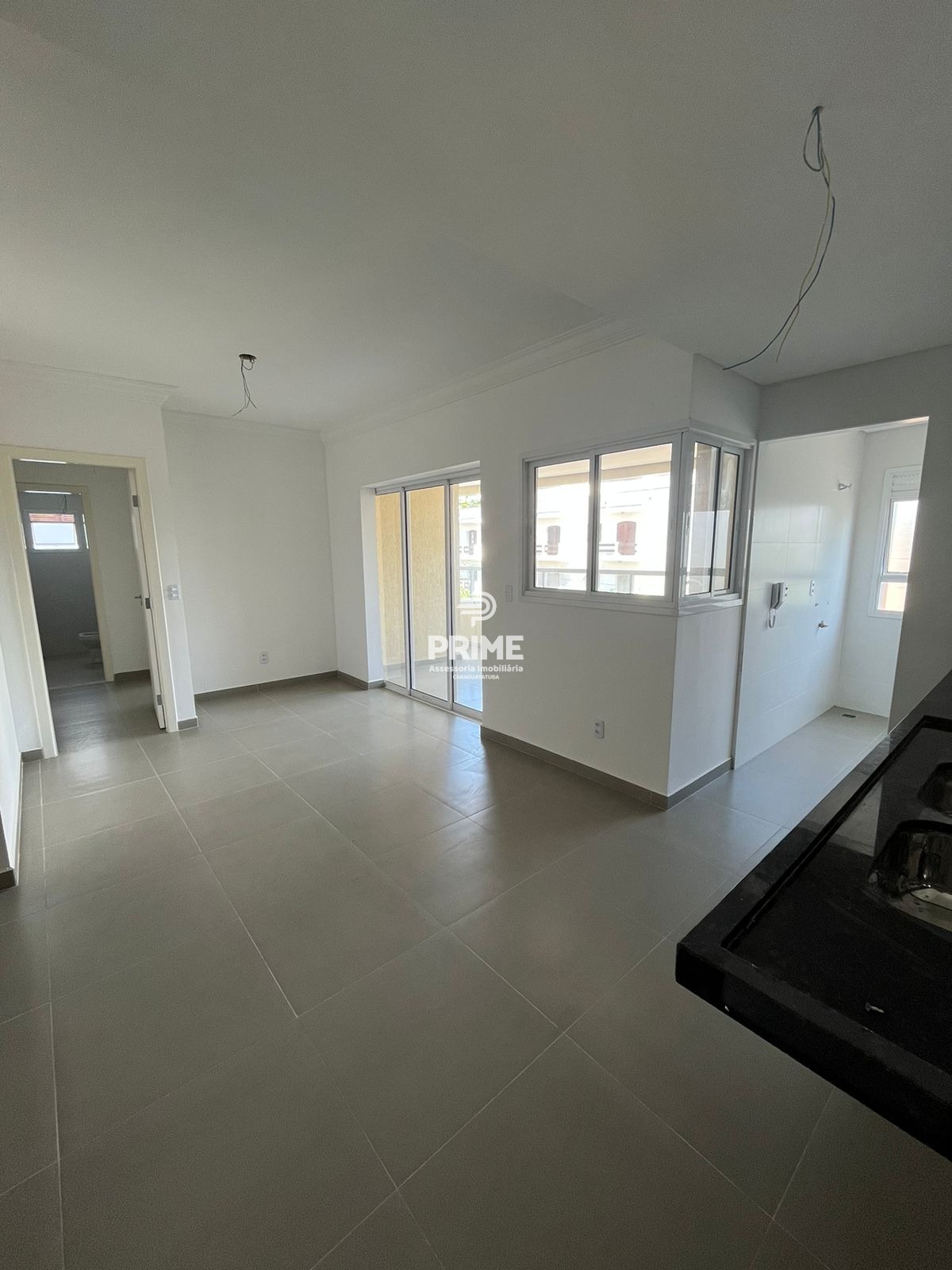 Apartamento à venda com 3 quartos, 206m² - Foto 3