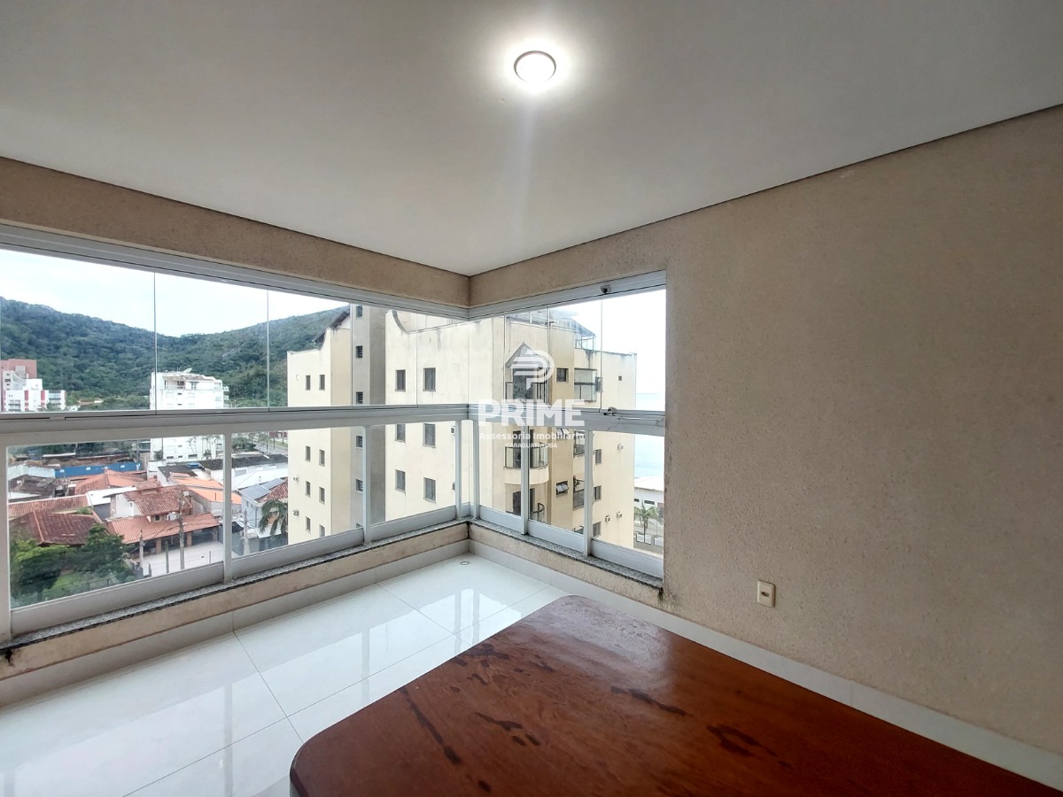 Apartamento à venda com 2 quartos, 72m² - Foto 11