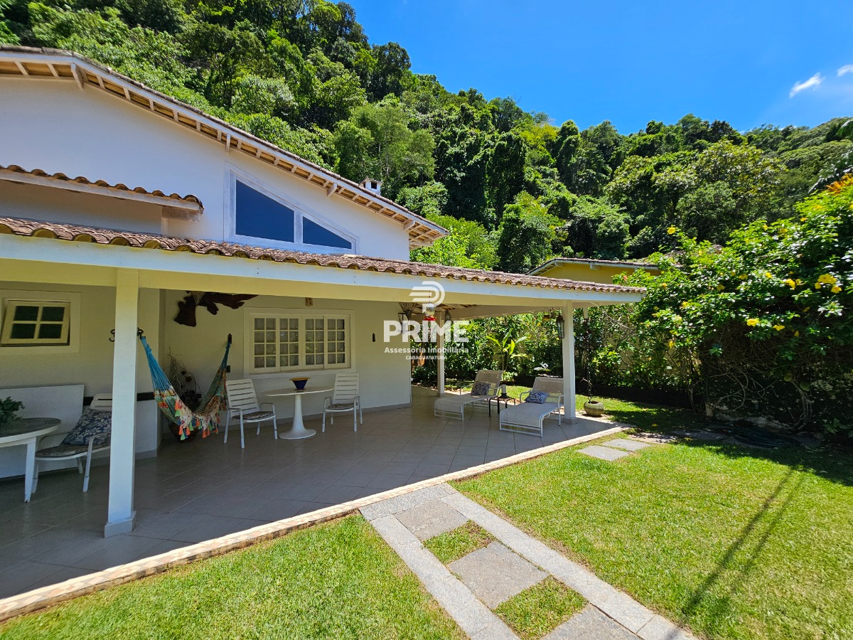 Casa à venda com 3 quartos, 240m² - Foto 3